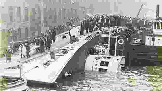 The Eastland Capsizing In The Chicago River Chicago Calamities: Disaster In The Windy City