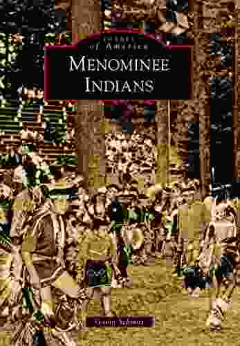 Menominee Indians (Images of America)